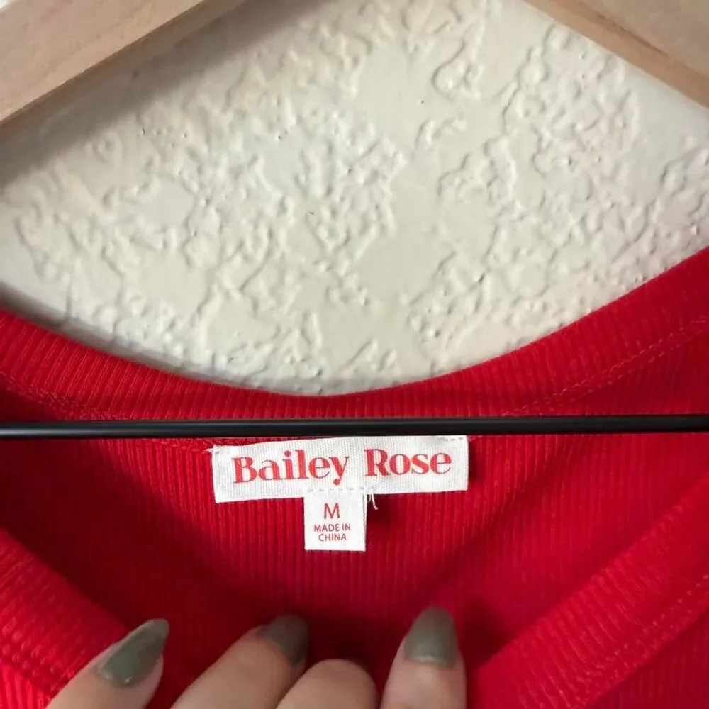 Bailey-rose Women's Red Vest